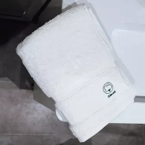 Image produit La serviette de toilette toute douce en coton bio - 50 x 90 cm sur Shopetic
