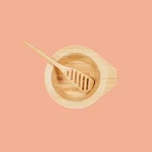 Image produit Bol pour colorations végétales en Bambou - Petit sur Shopetic