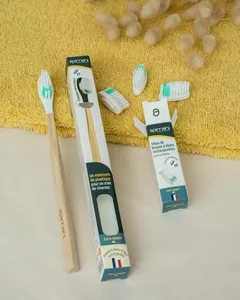 Image produit Pack 1 an - Brosse à dents en bois rechargeable - La Maline sur Shopetic